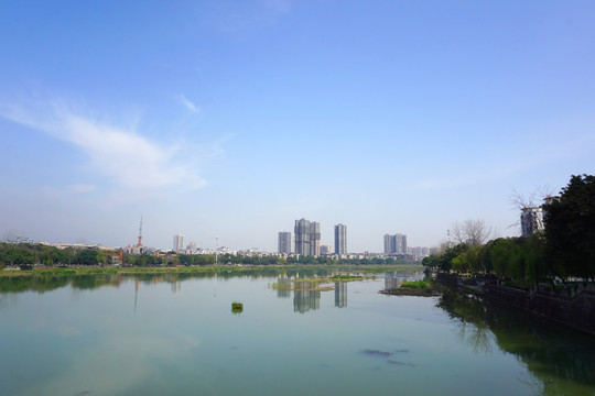 德阳旌湖 德阳城市湖滨建筑