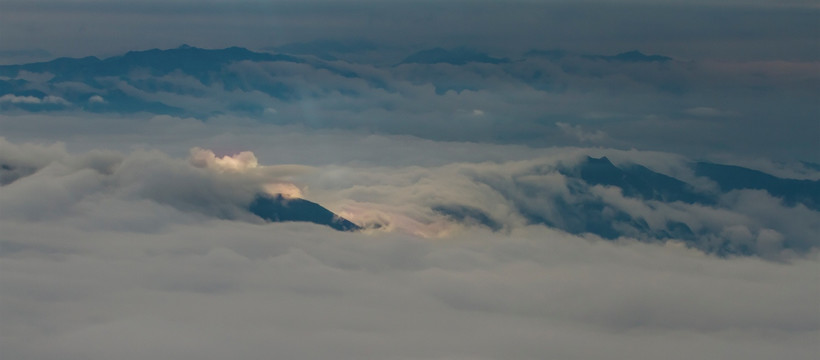 牛背山