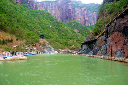 峡谷风景