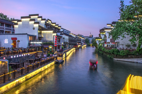 水乡古镇南京秦淮河桃叶渡夜景