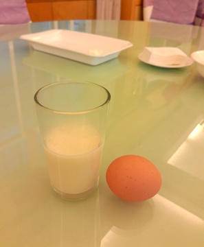 牛奶和鸡蛋