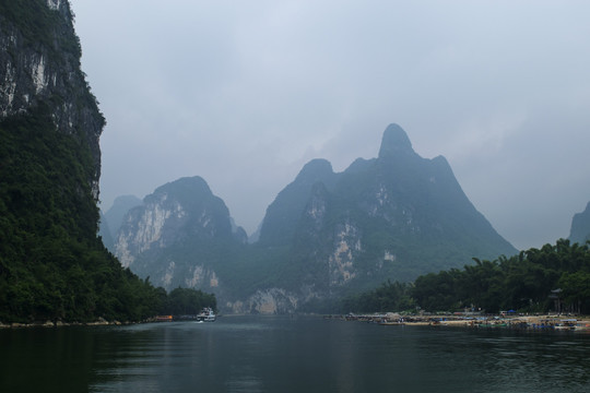 漓江烟雨