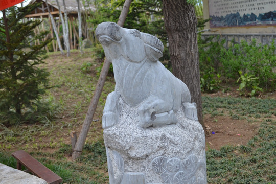 石羊 十二生肖石雕 雕塑