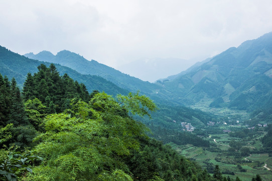 山岭风光