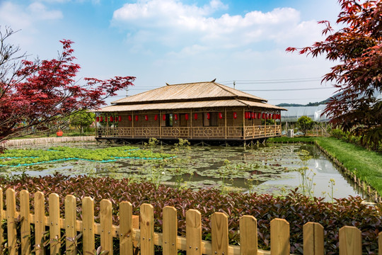 农家乐水上餐厅