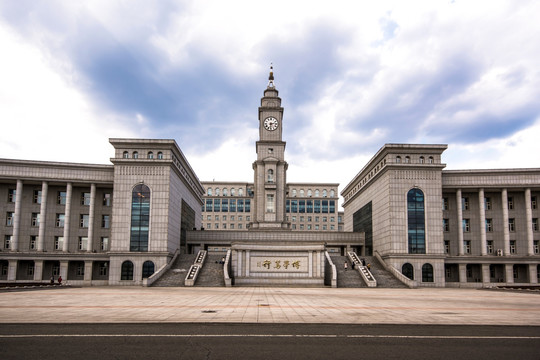 哈尔滨师范大学校园