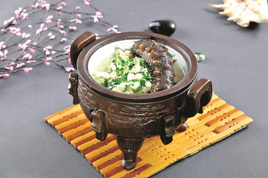 野菜豆腐煲海参