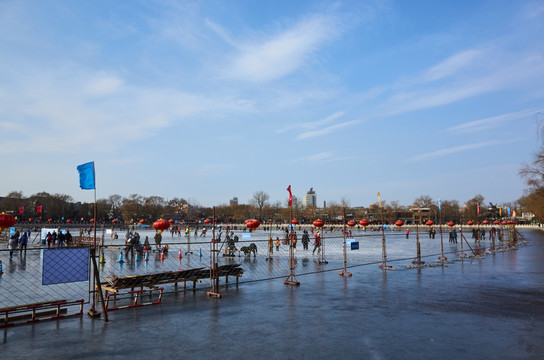 北京什刹海冰场