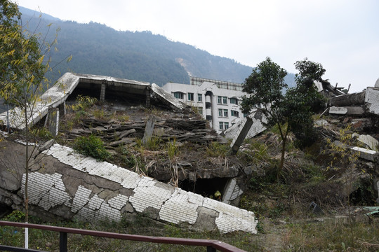 北川震后房屋