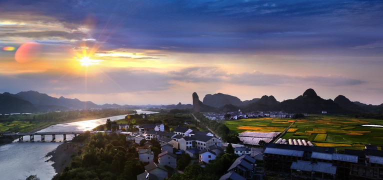 龙虎山全景