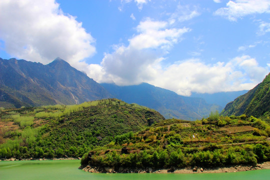 高山 湖泊