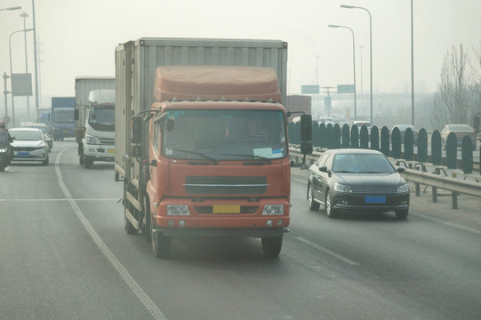 雾霾 汽车