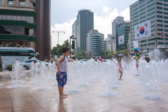 韩国首尔 市厅广场喷泉