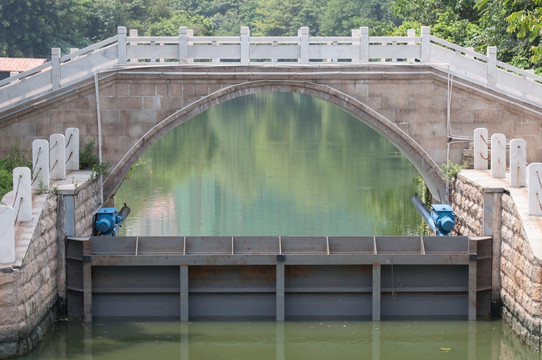 广州荔湾湖公园