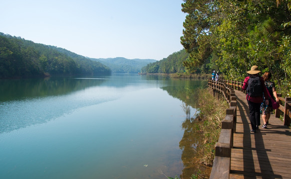 梅子湖栈道