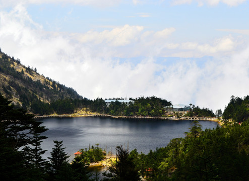 螺髻山 黑龙潭公园