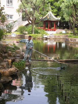 城市美容师 河道清洁工