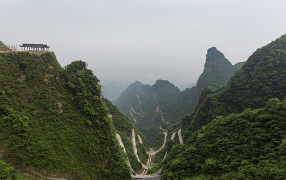 张家界 盘山公路