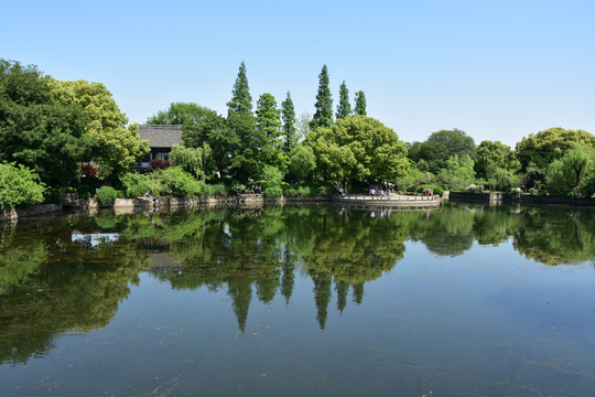 湖光山色