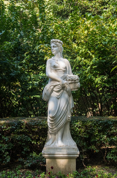 希腊女性雕塑