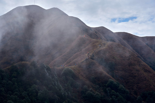 武功山