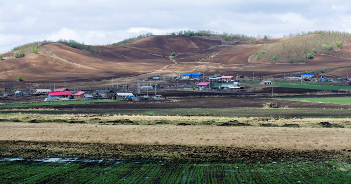 大山里的人家