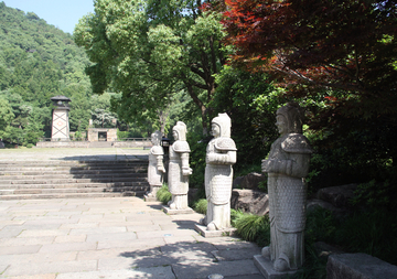 湘湖城山广场