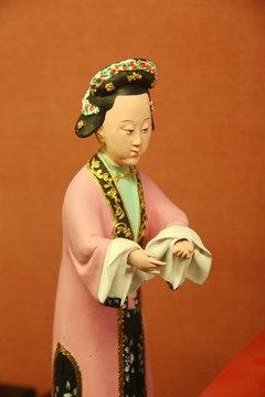 彩色泥塑人物古代女性