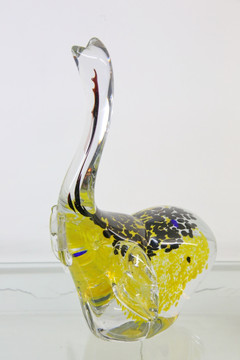 玻璃艺术品黄色花纹天鹅