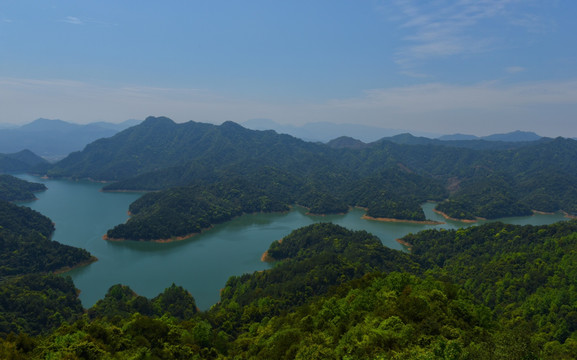 广西蒙山县茶山湖水库