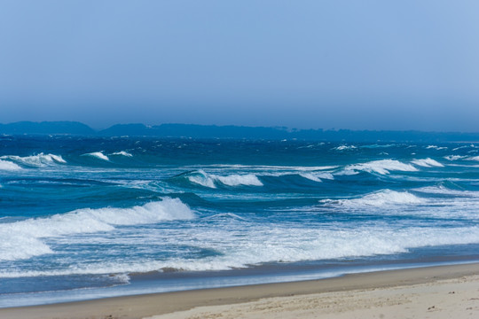 海浪海岸沙滩