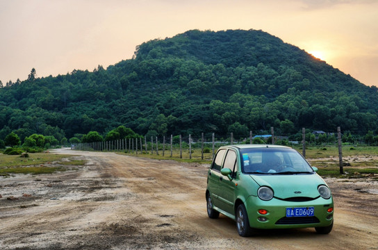 奇瑞QQ轿车