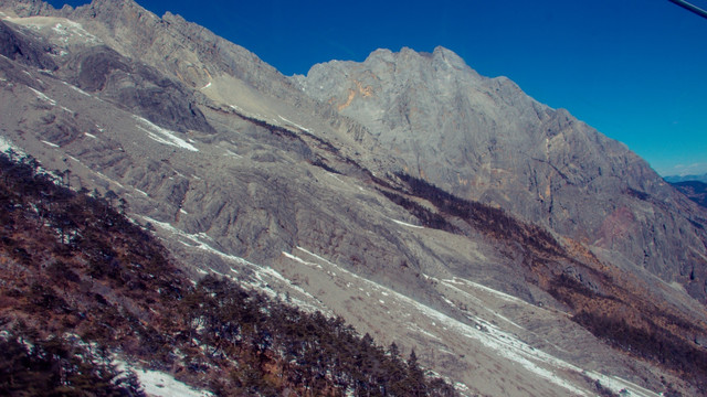 玉龙山路