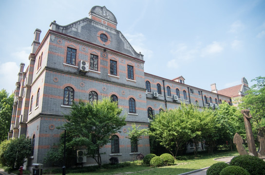 上海交通大学建筑