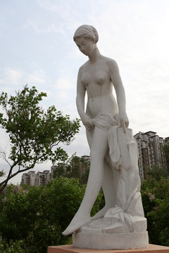 雕塑 女神