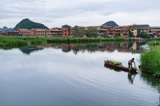 渔民下网