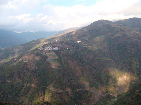 南投县山路