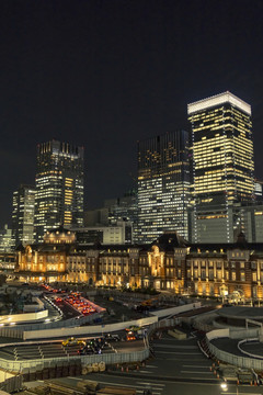 夜间东京照明站