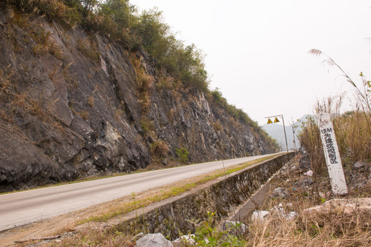 山间公路