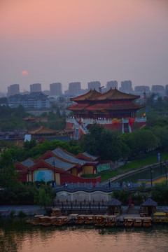 园林景观 落日霞光 清明上河园