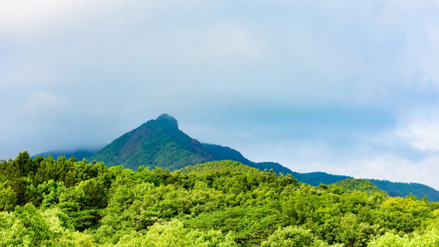 山峰