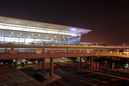 西安咸陽機場 航站樓 夜景