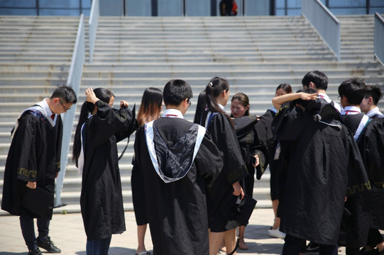 校园毕业季大学生