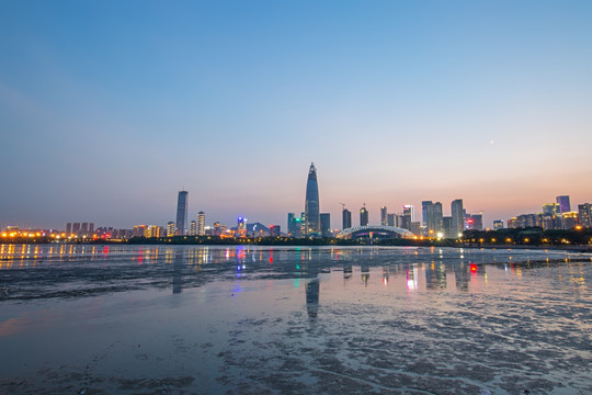 华润总部大厦夜景