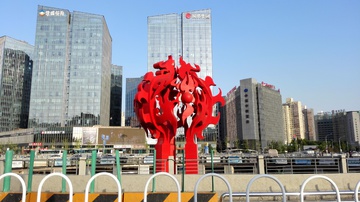 北京西站雕塑