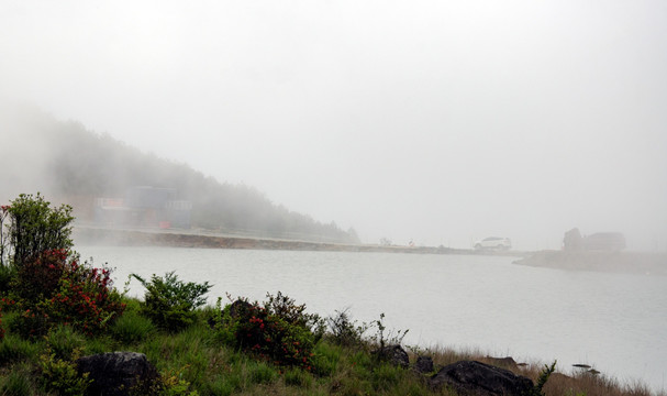 高山湖泊