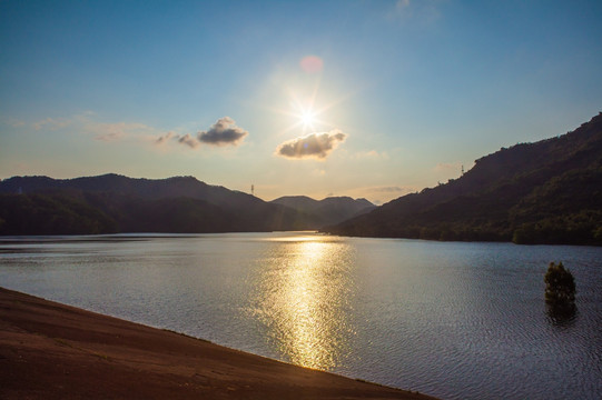 深圳梅林水库