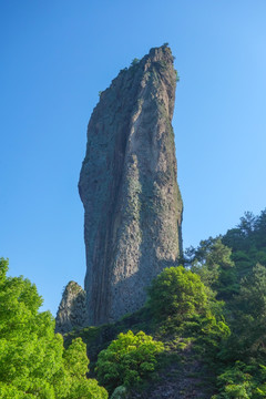 鼎湖峰