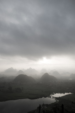 水墨山水