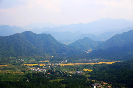 黄山石门峡风光